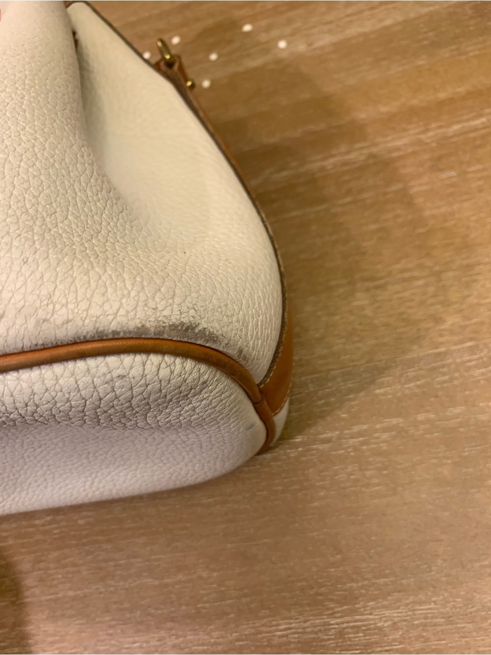 Vintage Dooney & Burke White and Brown Drawstring Bucket Bag with Tassel Accent - Picture 6 of 15